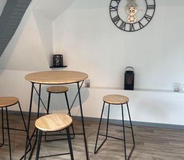 Sedan Apartment | Superbe loft neuf - 1 chambre- face au Château - RIMBAUD