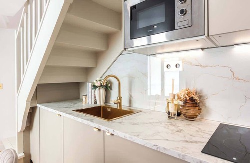 Pere Lachaise Apartment | Superbe loft pour 6 - AC