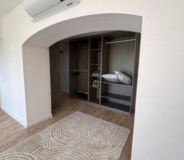 Neris-les-Bains House | Superbe Loft Spa Jacuzzi Cinema