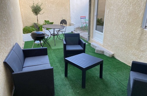 Saint-Quentin Apartment | Superbe Logement Entierement Renové