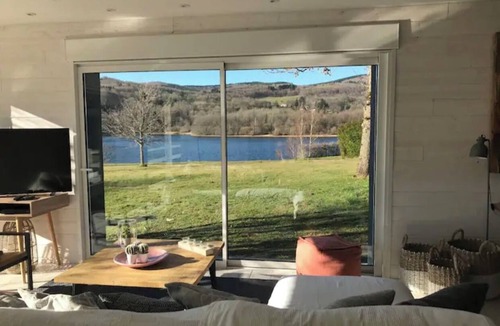 La Salvetat-sur-Agout House | Superbe Maison en Bord de lac de la Raviege