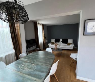 La Jetee Villa | Superbe Maison sur le port 8 pers!