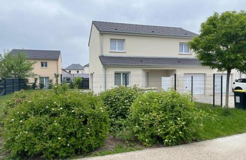 Bezannes Villa | Superbe Maison avec jardin