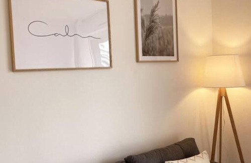 Quartier des Eaux-Claires Apartment | Superbe: parking gratuit + wifi puissant + balcon