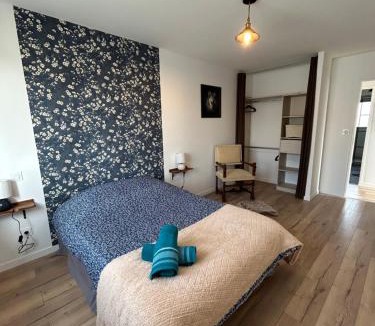 Limoges Apartment | Superbe pavillon 4 chambres - parking privé - Grande Terrasse au calme - limoges