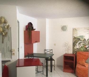 Moulin a Vent Apartment | Superbe Studio 20m2