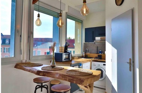 Montbeliard Apartment | Superbe Studio Cosy Atypique 3 Étoiles