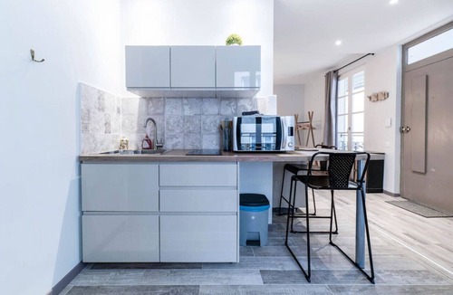 Vieux Vichy Apartment | Superbe studio dans immeuble classé