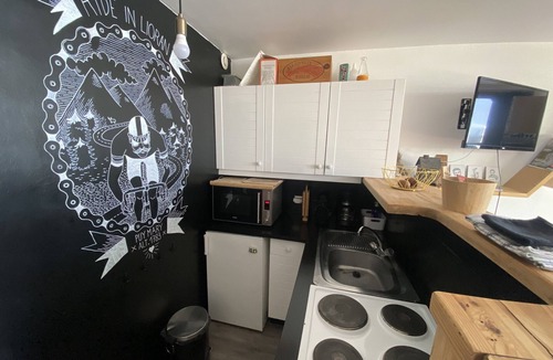 Laveissiere Apartment | Superbe studio en coeur de station