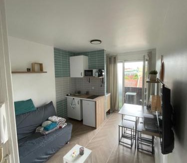 Laxou Apartment | Superbe studio neuf avec Balcon