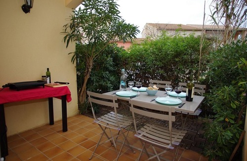 Foulquines Apartment | Superbe Studio Terrasse Piscine à 10 Minutes de la Plage