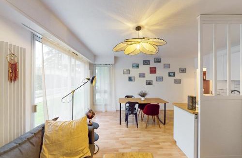 Hauts-Paves - Saint-Felix Apartment | Superbe T2 avec parking privé au cœur de Nantes