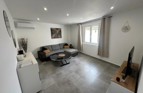 Pont-Saint-Esprit Apartment | Superbe T2 moderne refait à neuf