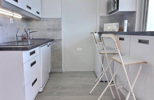 La Cote Radieuse Apartment | Superbe T2 Moderne,wifi, Climatisé Face Mer, Piscine et Parking