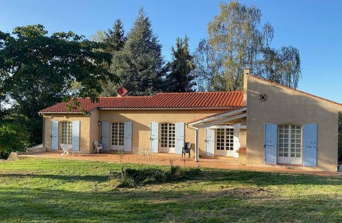 Foix Villa | Superbe Villa au Sein dun Parc Arboré d1 ha