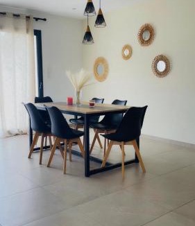 Connaux Villa | Superbe villa climatisée