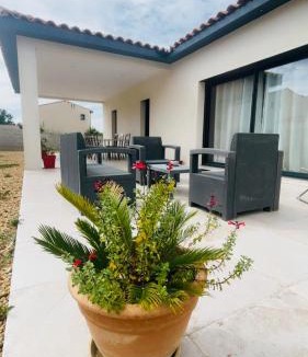 Connaux Villa | Superbe villa climatisée