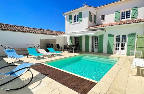 Loix Villa | Superbe villa d'architecte avec piscine chauffée