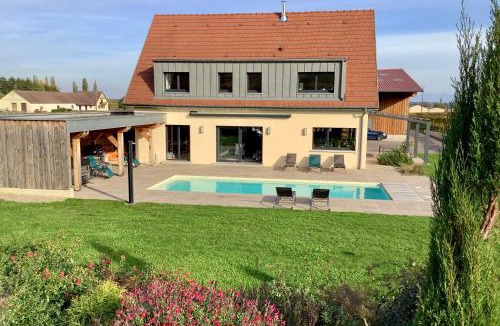 Pfaffenheim House | Superbe Villa Jacuzzi & Piscine au cœur des vignes