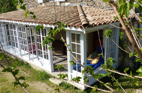 Junas Apartment | Superbly equipped apartment in old stone house with large pool and great view.