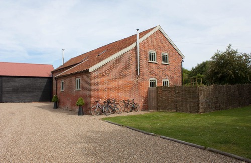 Knodishall Cottage | Superbly situated between Aldeburgh, Snape & Minsmere