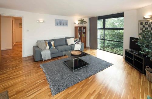 Farringdon Apartment | Superfast Broadband 2BD City Flat Farringdon
