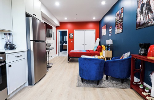 East Parkside Apartment | Superhero Stay Marvel Fan Paradise.