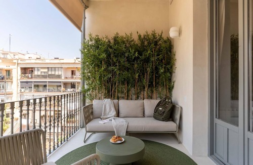 Dreta de l'Eixample Apartment | Superior 3 bedroom apartment with terrace