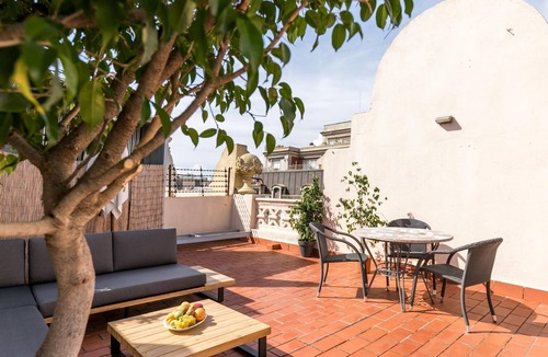 L'Antiga Esquerra de l'Eixample Apartment | SUPERIOR 4 BEDROOM APARTMENT