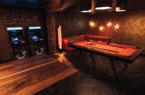 Wiedikon Hotel | Superior East Wing Rooms by FIVE Zurich