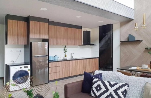 Titiwangsa Apartment | Superior family executive suite 2