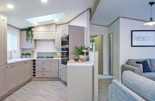 Tunstall Ski Chalet | Superior Lodge 2 Bed