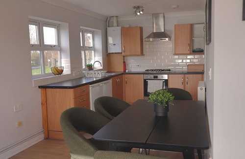 Bridgwater Apartment | Superior One bed Lakeside apartment