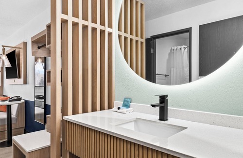 Superior Hotel | Superior & Sage Hotel