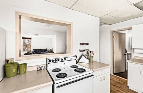 Superior Apartment | Superior Stay Very Cozy + Minutes to Duluth/Lake