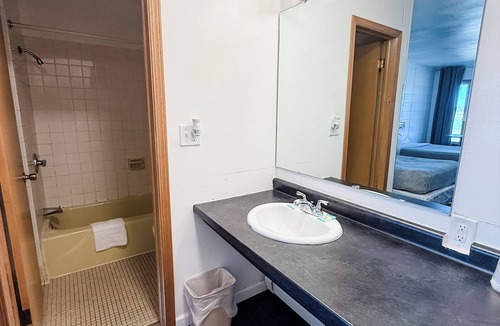 Antigo Hotel | Superior Stays