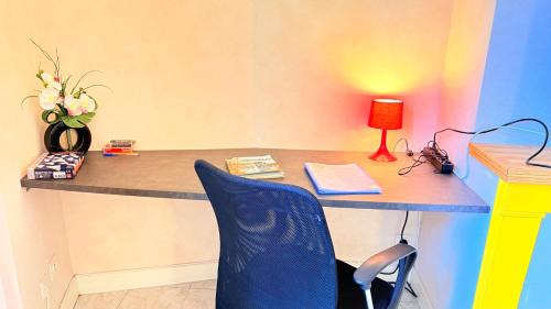 Blois Apartment | Superlogis - Studio Le Pastel - hyper-center of Blois