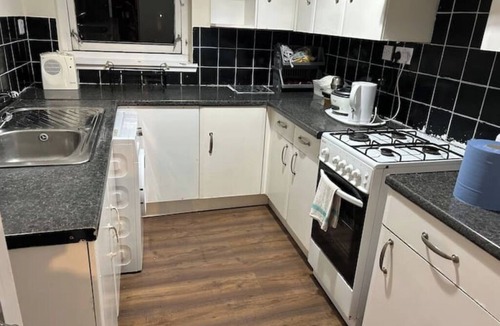 Ellemford Apartment | Supersize room