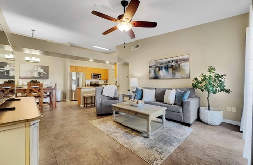 Parkwood Ranch Condo | Superstition Mountains! Condo with Heated Pool! Sleeps 6.