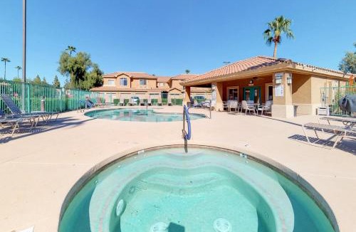 Superstition Lakes Apartment | Superstition Springs