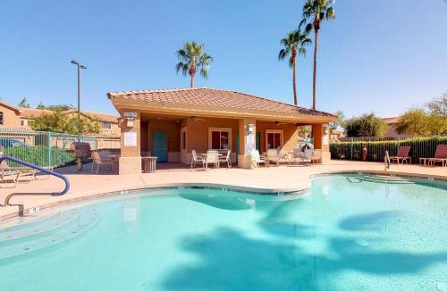 Superstition Lakes Apartment | Superstition Springs
