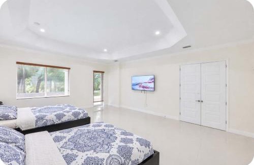 Davie House | Supremacy Villa STR-6110