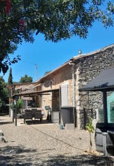 Prades-sur-Vernazobre Bed & Breakfast | Sur la Bonnefooi