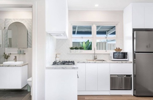 Semaphore House | Sur La Mer Beach Favourite