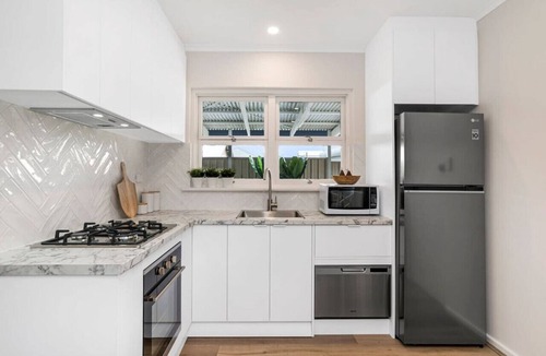 Semaphore House | Sur La Mer Beach Favourite