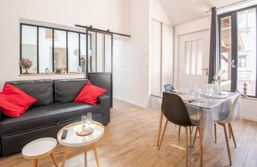 Amboise Apartment | Sur la route du Château d’Amboise