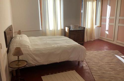 Saint-Sauveur-en-Puisaye Bed & Breakfast | Sur les Ailes du Papillon-La Suite