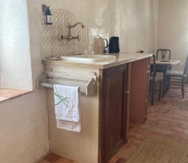 Saint-Sauveur-en-Puisaye Apartment | Sur Les Ailes du Papillon-Le Duplex