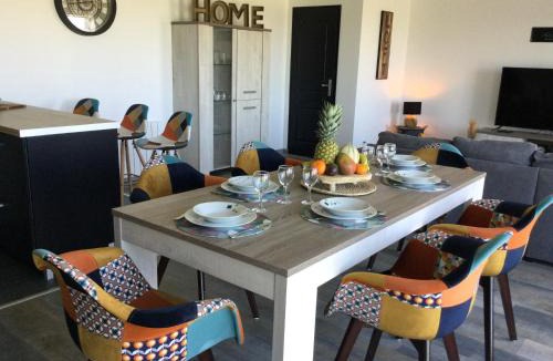 Saint-Inglevert House | Sur les routes de la mer