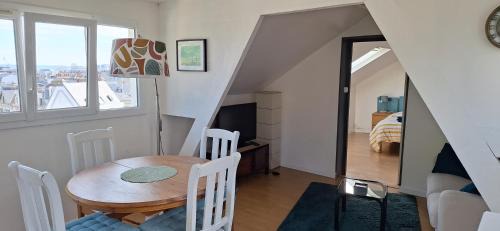Cote Ouest Ormeaux Apartment | Sur les toits du Havre